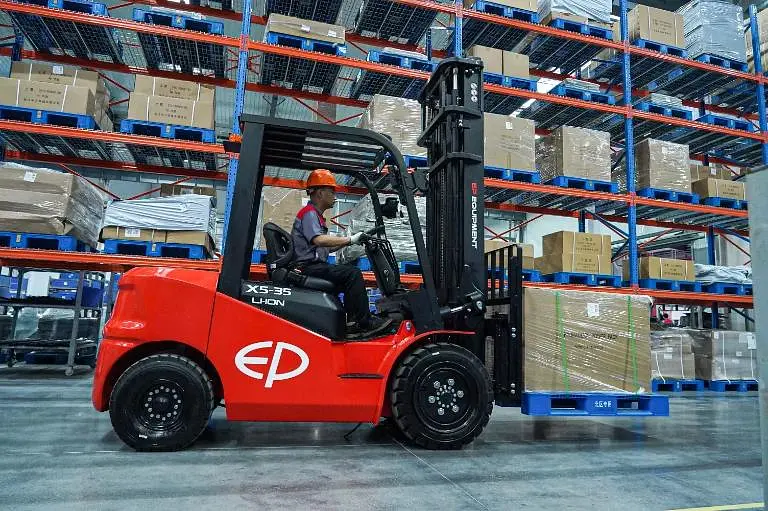 Electric Counterbalance Forklift Truck 2.5T - EP EFL252X5