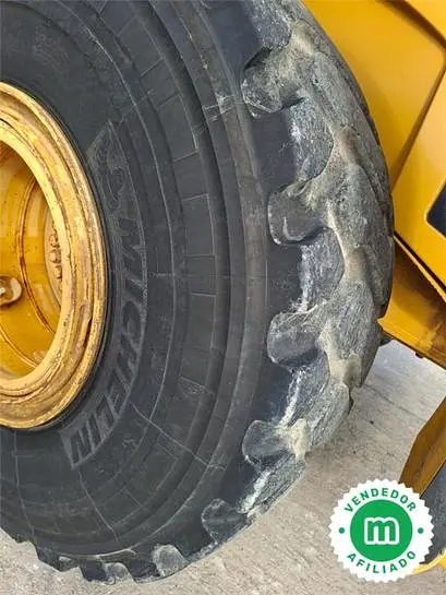 Caterpillar 962G loader