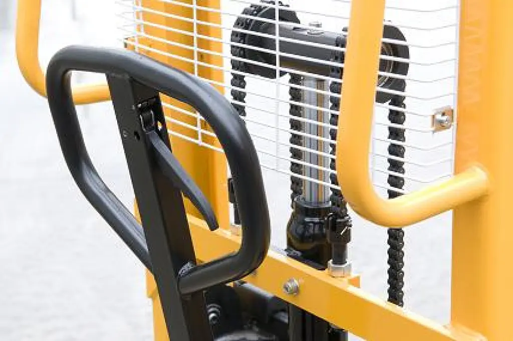 Hu-Lift SDA Manual Stacker
