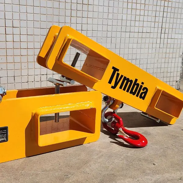 2500kg capacity loader hook