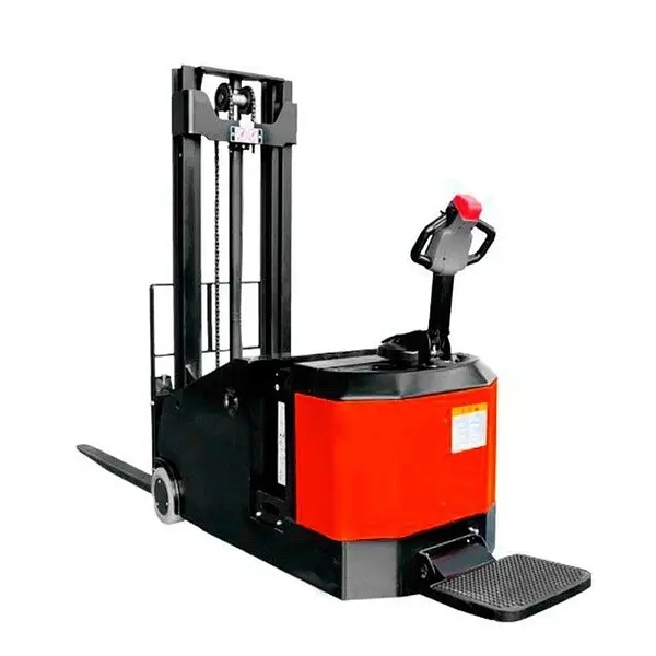 Apilador Contrapesado 1500kg a 4500mm