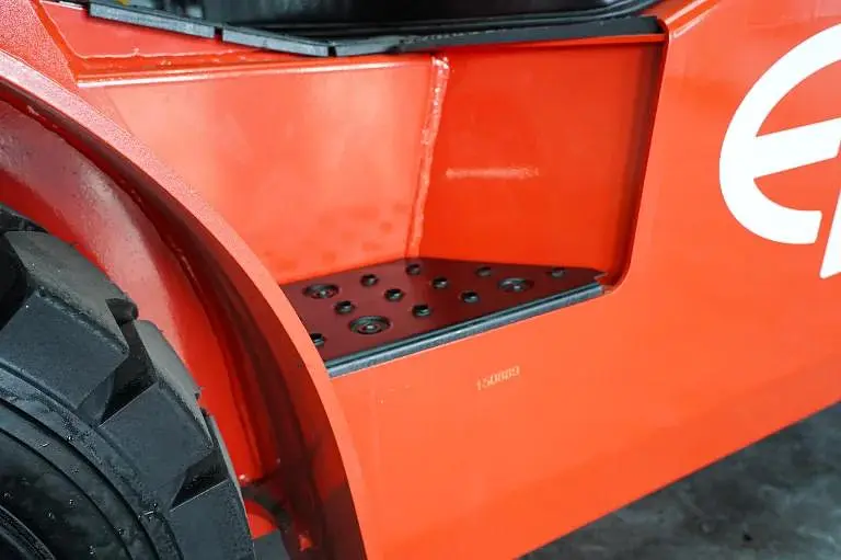 Electric Counterbalance Forklift Truck 3.0T - EP EFX5-301