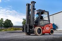 4-wheel Li-ion Counterbalance forklift 5.0T - EP CPD50L1