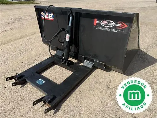 Hydraulic high dump bucket