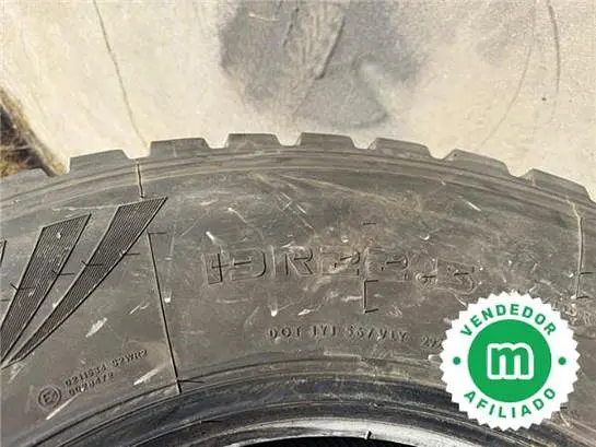 Dynamo MDM60 13R22.5 truck tire