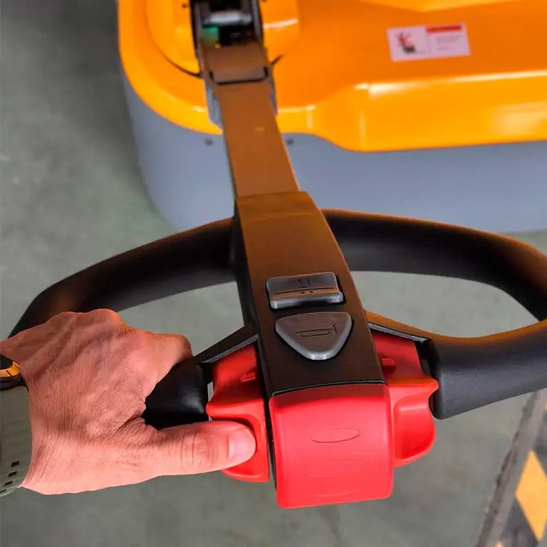 Apilador eléctrico AE15.35