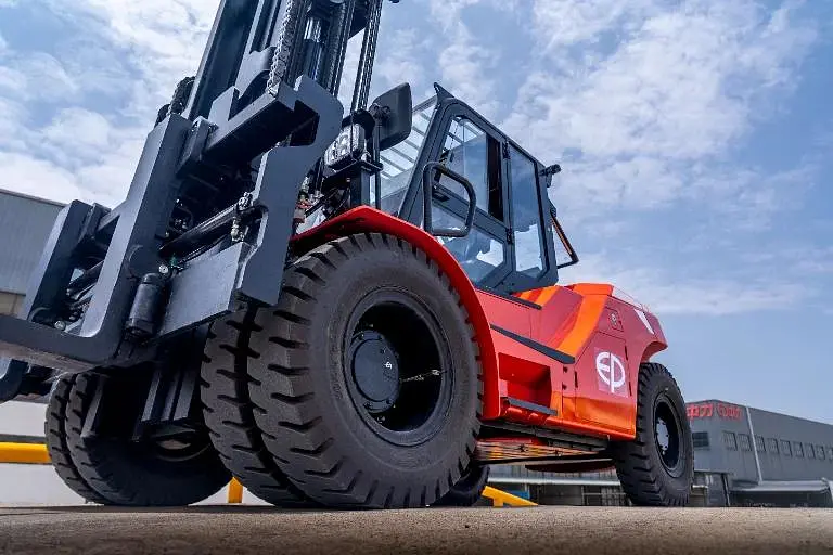 High Capacity Electric Counterbalanced Forklift 12T - EP EFL120-6-HV-PRO