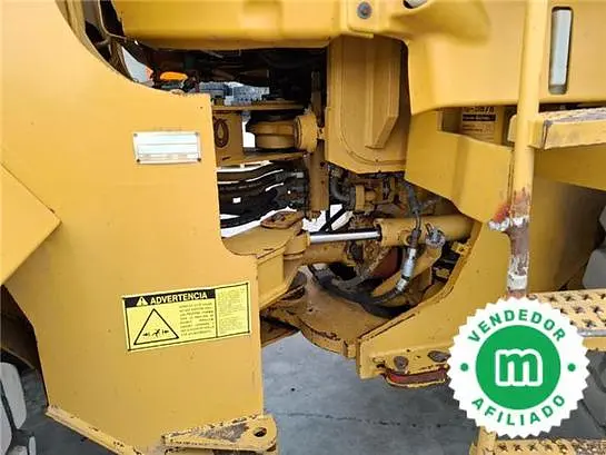 Caterpillar IT24F pala cargadora