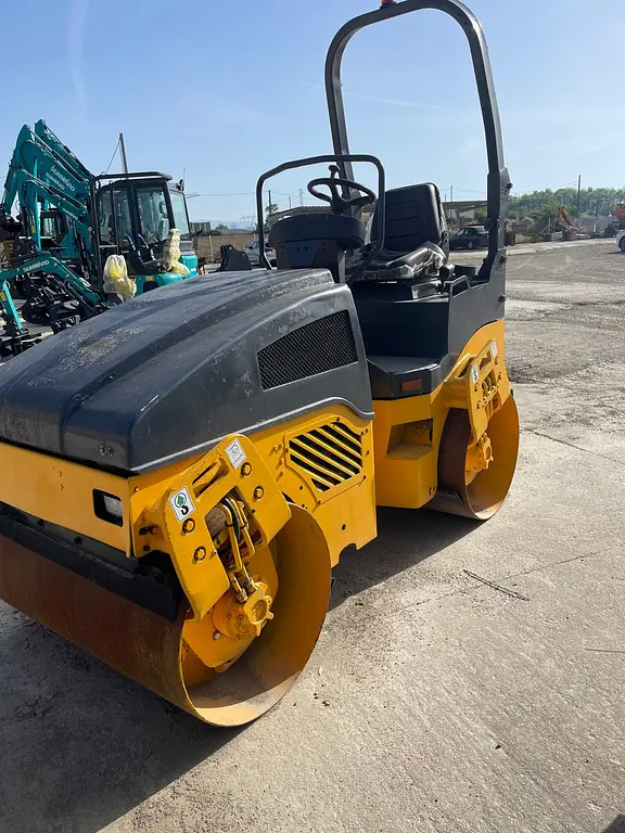 Roller Compactor