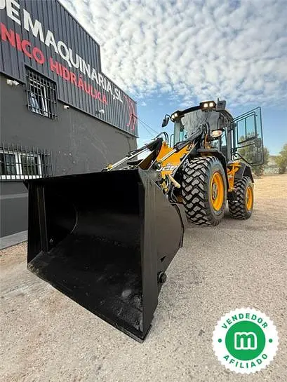 JCB 417 S5 HT articulated wheel loader