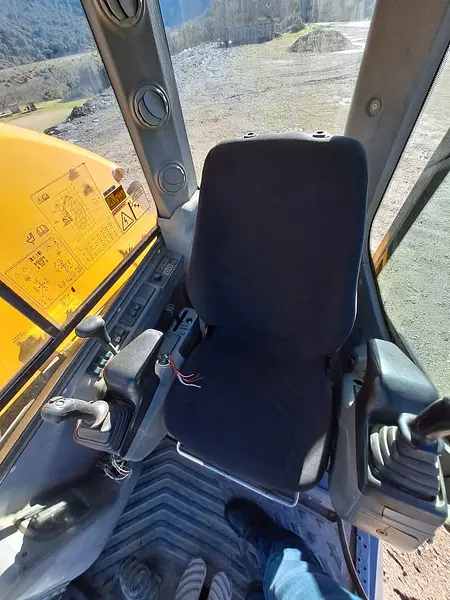 Excavadora Volvo ECR 58