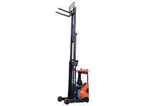 2000 kg sit-on reach truck NobleLift RT20G
