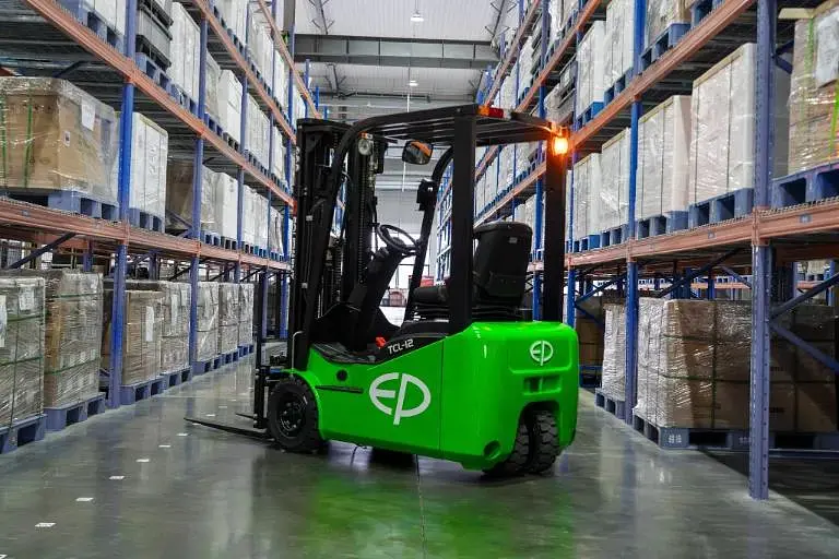 3-Wheel Dual-drive Supercompact Counterbalance Forklift 1.0T - EP TCL101