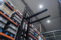 Electric Pedestrian Straddle Stacker 1.2T - WSA121-D