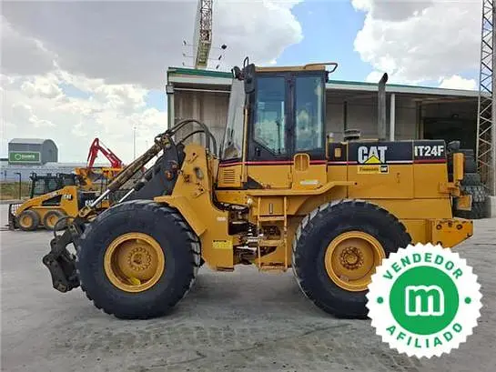 Caterpillar IT24F pala cargadora
