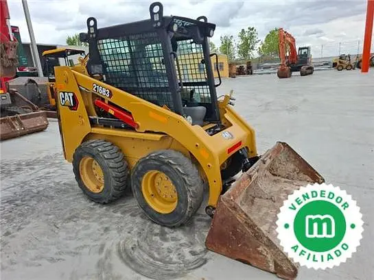 Minicargadora Caterpillar 216B3