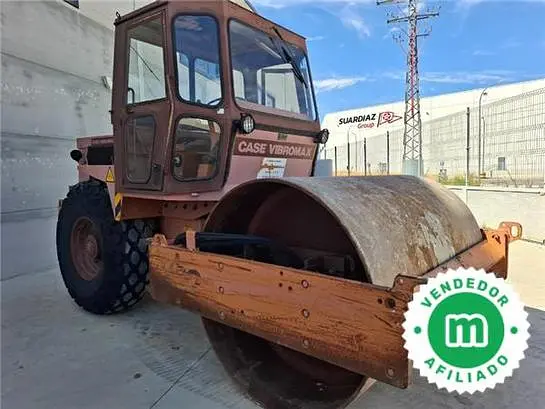 CASE VIBROMAX W1102D compactor roller