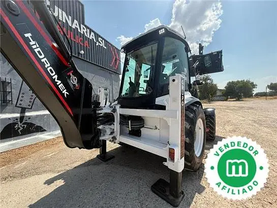 Retroexcavadora Hidromek HMK 102 B