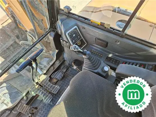 Hyundai Robex 80CR-9 mini excavator