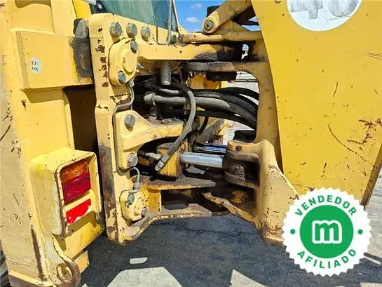 Komatsu WB91 R2 backhoe loader