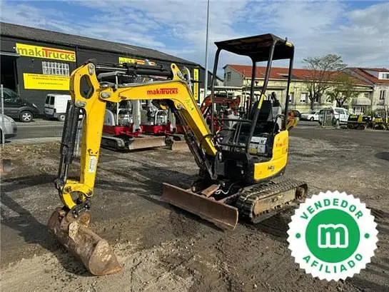 Excavadora mini Yanmar VIO17