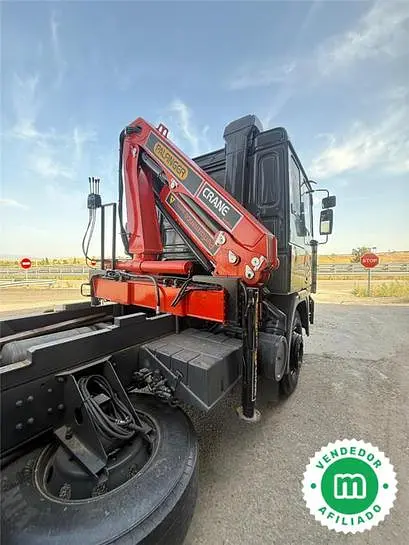 Palfinger 8000A crane truck