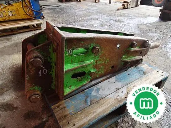 Hydraulic hammer for backhoe loaders